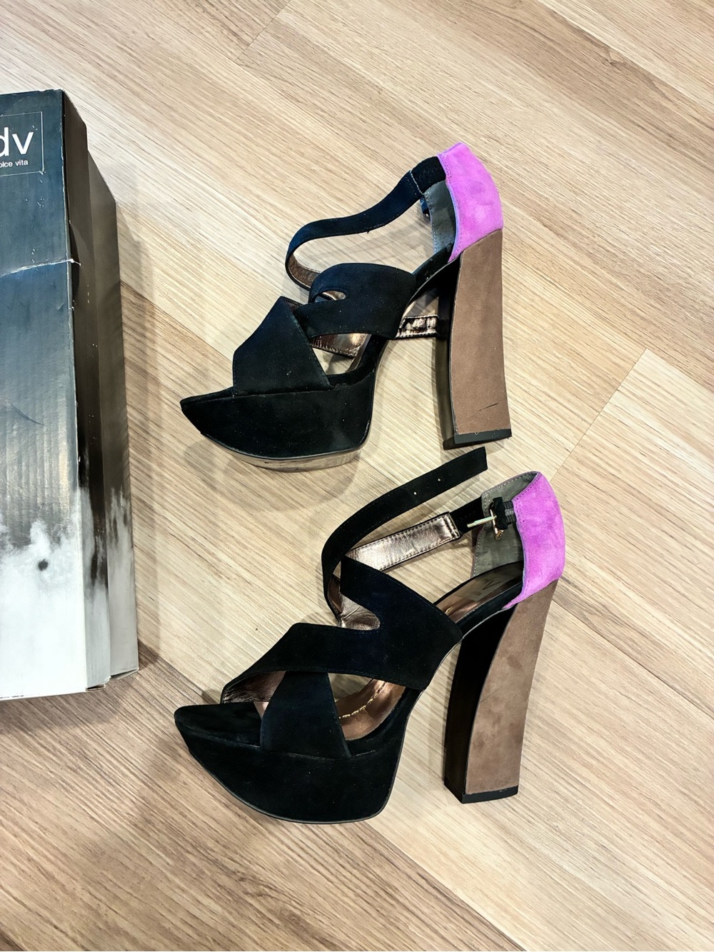 Dolce Vita Black Suede Platform Sandal with Pink Heel Accent